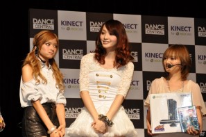 立花胡桃さんの圧倒的な勝利！？ローラさん、佐藤かよさんも悔しがる…！Xbox 360「Dance Central」発売記念イベントを東京・渋谷で開催の画像83