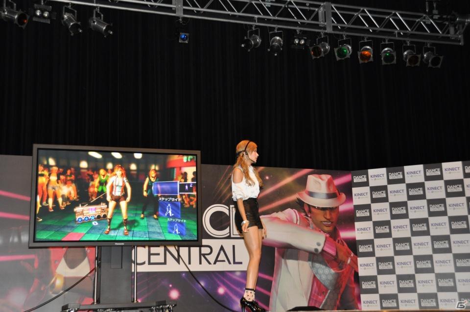 立花胡桃さんの圧倒的な勝利！？ローラさん、佐藤かよさんも悔しがる…！Xbox 360「Dance Central」発売記念イベントを東京・渋谷で開催の画像47