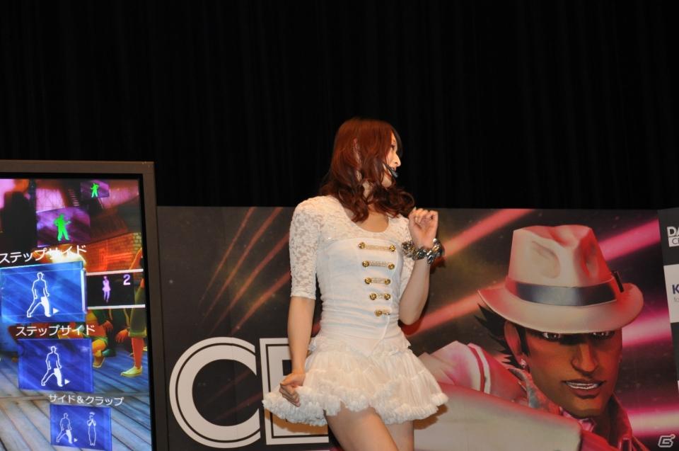 立花胡桃さんの圧倒的な勝利！？ローラさん、佐藤かよさんも悔しがる…！Xbox 360「Dance Central」発売記念イベントを東京・渋谷で開催の画像62