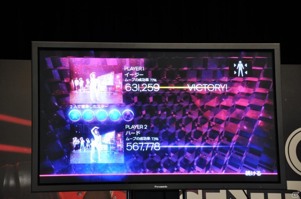 立花胡桃さんの圧倒的な勝利！？ローラさん、佐藤かよさんも悔しがる…！Xbox 360「Dance Central」発売記念イベントを東京・渋谷で開催の画像74