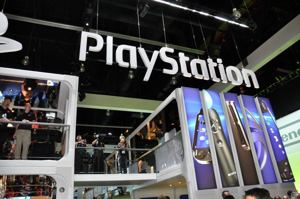 【E3 2011】大注目の「PlayStation Vita」体験に長蛇の列が！各種新作タイトルやPlayStation Move試遊もにぎわったSCEAブースの画像1