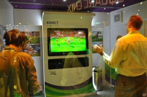 【E3 2011】人間はやっぱりダンスが大好き！Kinect対応タイトルの可能性広がる展示が魅力！「GOW3」の対戦も熱いMicrosoftブースレポートの画像28