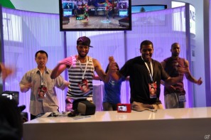 【E3 2011】人間はやっぱりダンスが大好き！Kinect対応タイトルの可能性広がる展示が魅力！「GOW3」の対戦も熱いMicrosoftブースレポートの画像53
