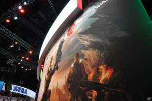 【E3 2011】人間はやっぱりダンスが大好き！Kinect対応タイトルの可能性広がる展示が魅力！「GOW3」の対戦も熱いMicrosoftブースレポートの画像55