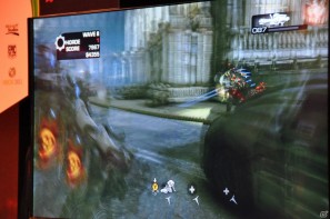 【E3 2011】人間はやっぱりダンスが大好き！Kinect対応タイトルの可能性広がる展示が魅力！「GOW3」の対戦も熱いMicrosoftブースレポートの画像74