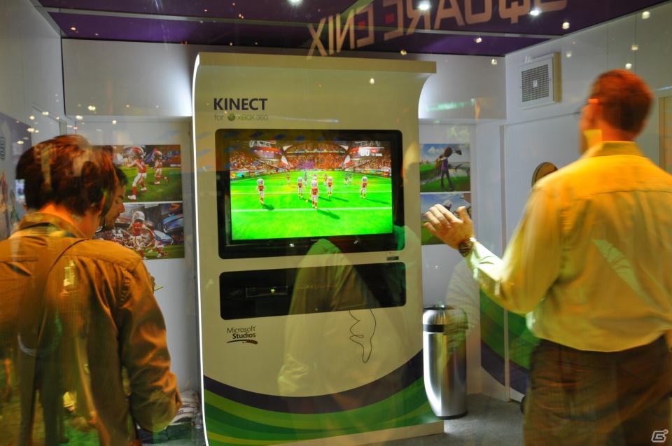 【E3 2011】人間はやっぱりダンスが大好き！Kinect対応タイトルの可能性広がる展示が魅力！「GOW3」の対戦も熱いMicrosoftブースレポートの画像28