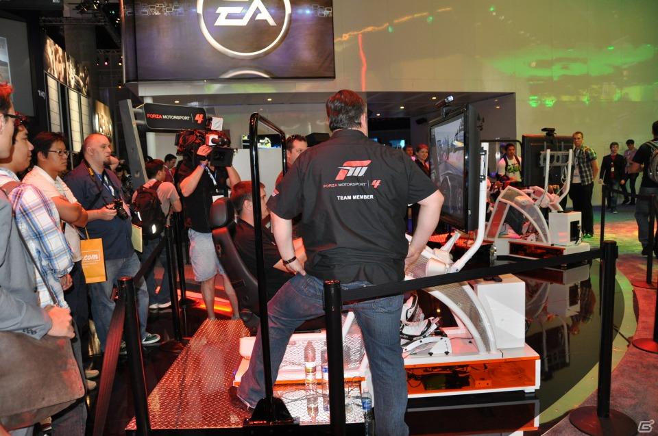 【E3 2011】人間はやっぱりダンスが大好き！Kinect対応タイトルの可能性広がる展示が魅力！「GOW3」の対戦も熱いMicrosoftブースレポートの画像3