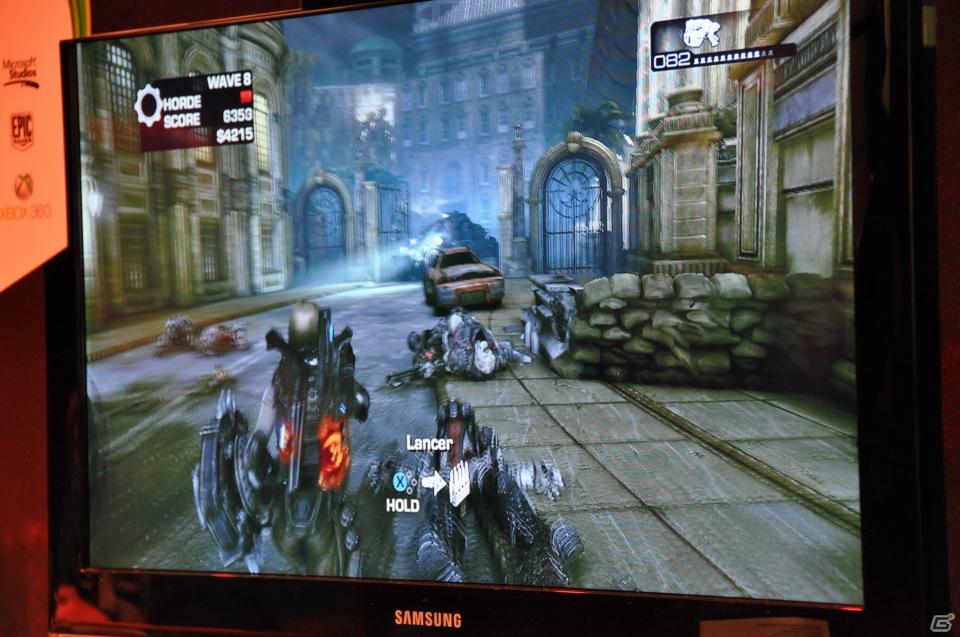 【E3 2011】人間はやっぱりダンスが大好き！Kinect対応タイトルの可能性広がる展示が魅力！「GOW3」の対戦も熱いMicrosoftブースレポートの画像56