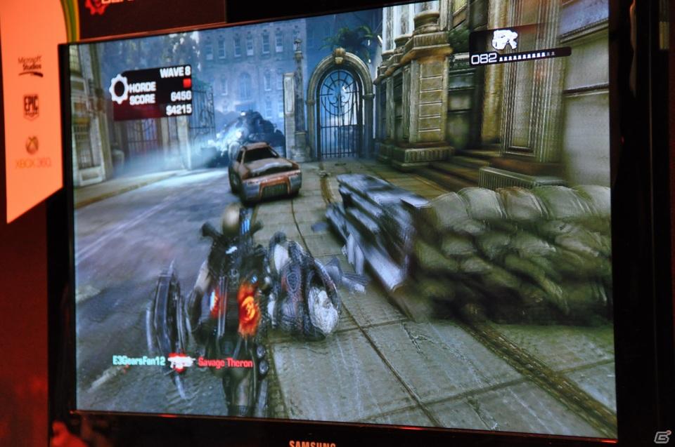 【E3 2011】人間はやっぱりダンスが大好き！Kinect対応タイトルの可能性広がる展示が魅力！「GOW3」の対戦も熱いMicrosoftブースレポートの画像57
