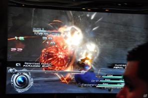 【E3 2011】「ファイナルファンタジー13-2」や「デウスエクス」など注目作が展示されていた「スクウェア・エニックス」ブースレポートの画像5