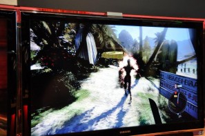 【E3 2011】「ファイナルファンタジー13-2」や「デウスエクス」など注目作が展示されていた「スクウェア・エニックス」ブースレポートの画像52