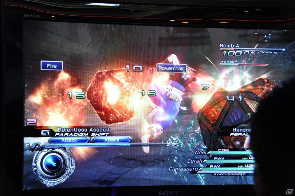 【E3 2011】「ファイナルファンタジー13-2」や「デウスエクス」など注目作が展示されていた「スクウェア・エニックス」ブースレポートの画像2