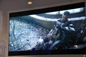 【E3 2011】巨大なスクリーンで映し出される映像に釘付け！「マスエフェクト3」「バトルフィールド3」の試遊には大行列がの画像122