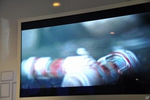 【E3 2011】巨大なスクリーンで映し出される映像に釘付け！「マスエフェクト3」「バトルフィールド3」の試遊には大行列がの画像127