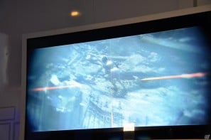 【E3 2011】巨大なスクリーンで映し出される映像に釘付け！「マスエフェクト3」「バトルフィールド3」の試遊には大行列がの画像132