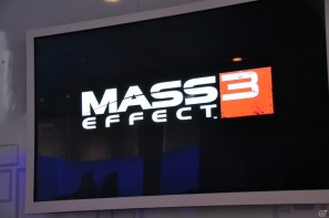 【E3 2011】巨大なスクリーンで映し出される映像に釘付け！「マスエフェクト3」「バトルフィールド3」の試遊には大行列がの画像148