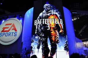 【E3 2011】巨大なスクリーンで映し出される映像に釘付け！「マスエフェクト3」「バトルフィールド3」の試遊には大行列がの画像69