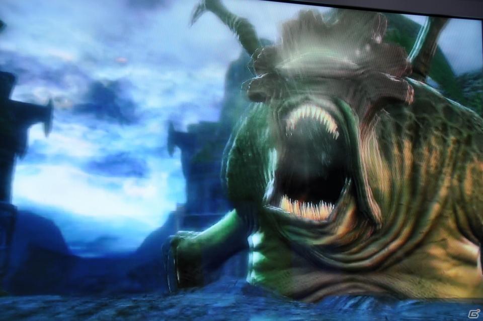 【E3 2011】巨大なスクリーンで映し出される映像に釘付け！「マスエフェクト3」「バトルフィールド3」の試遊には大行列がの画像118