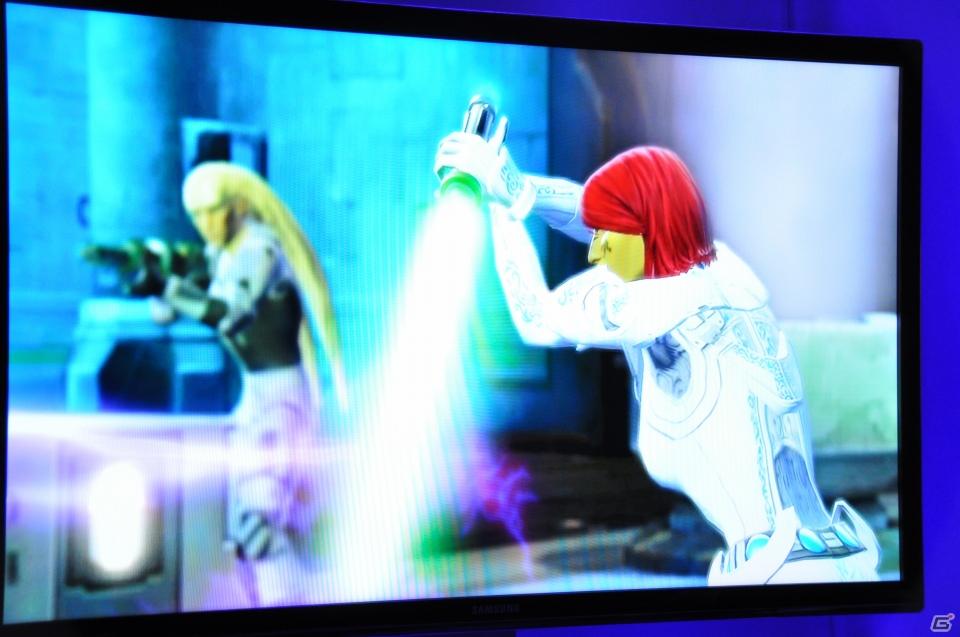 【E3 2011】巨大なスクリーンで映し出される映像に釘付け！「マスエフェクト3」「バトルフィールド3」の試遊には大行列がの画像14