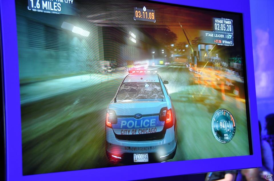【E3 2011】巨大なスクリーンで映し出される映像に釘付け！「マスエフェクト3」「バトルフィールド3」の試遊には大行列がの画像27