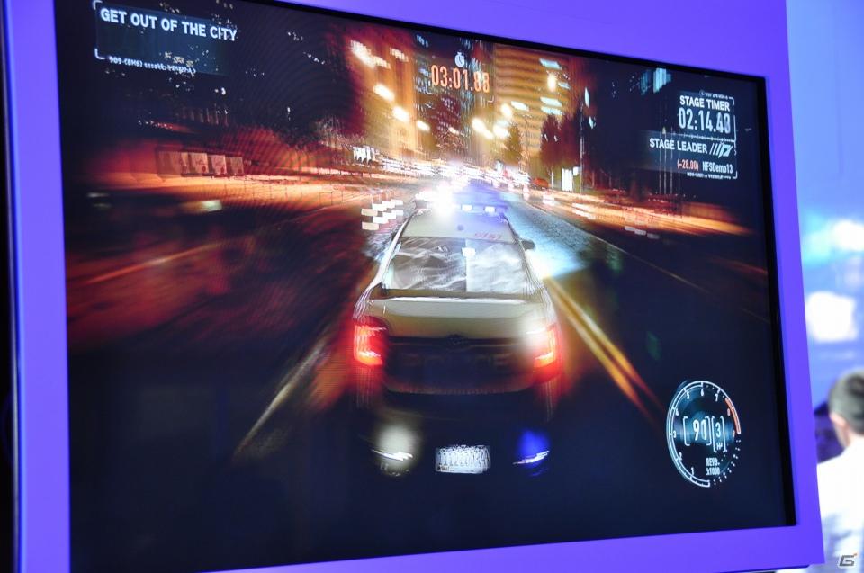 【E3 2011】巨大なスクリーンで映し出される映像に釘付け！「マスエフェクト3」「バトルフィールド3」の試遊には大行列がの画像35