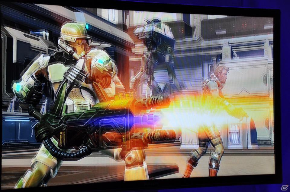 【E3 2011】巨大なスクリーンで映し出される映像に釘付け！「マスエフェクト3」「バトルフィールド3」の試遊には大行列がの画像5