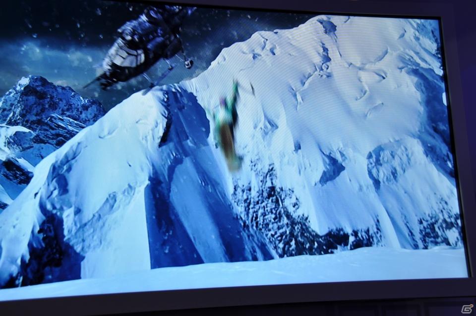【E3 2011】巨大なスクリーンで映し出される映像に釘付け！「マスエフェクト3」「バトルフィールド3」の試遊には大行列がの画像84