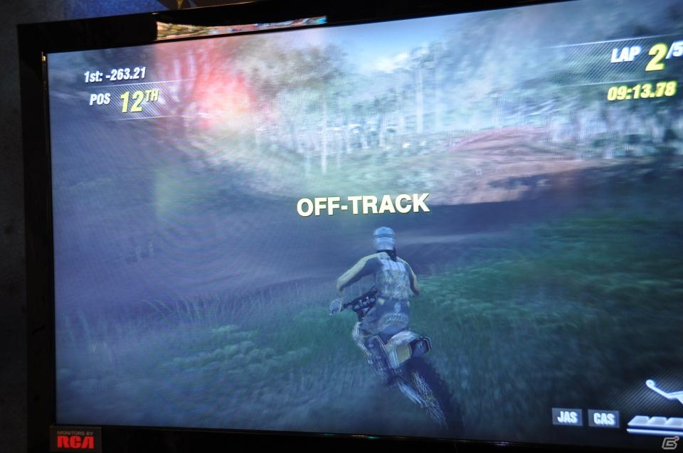 【E3 2011】会場の外でも大掛かりな「SAINTS ROW -THE THIRD-」プロモーションが展開「THQブース」紹介！「W12」「RED FACTION」も登場の画像40