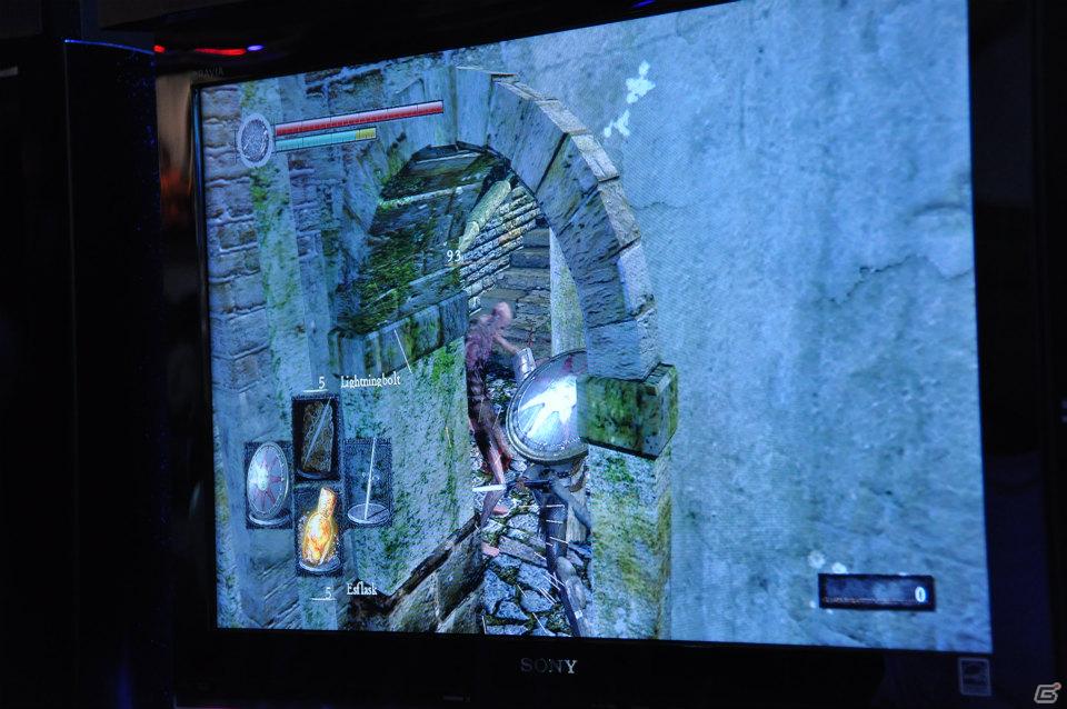 【E3 2011】「エースコンバット アサルト・ホライズン」「ダークソウル」などがプレイアブル出展！「バンダイナムコゲームス」ブースレポートの画像26
