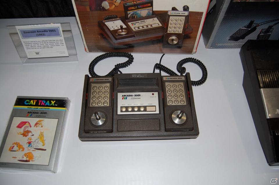 【E3 2011】懐かしのあのゲーム機がなんとプレイアブル！あなどれない展示数「レトロゲームブース」紹介の画像65