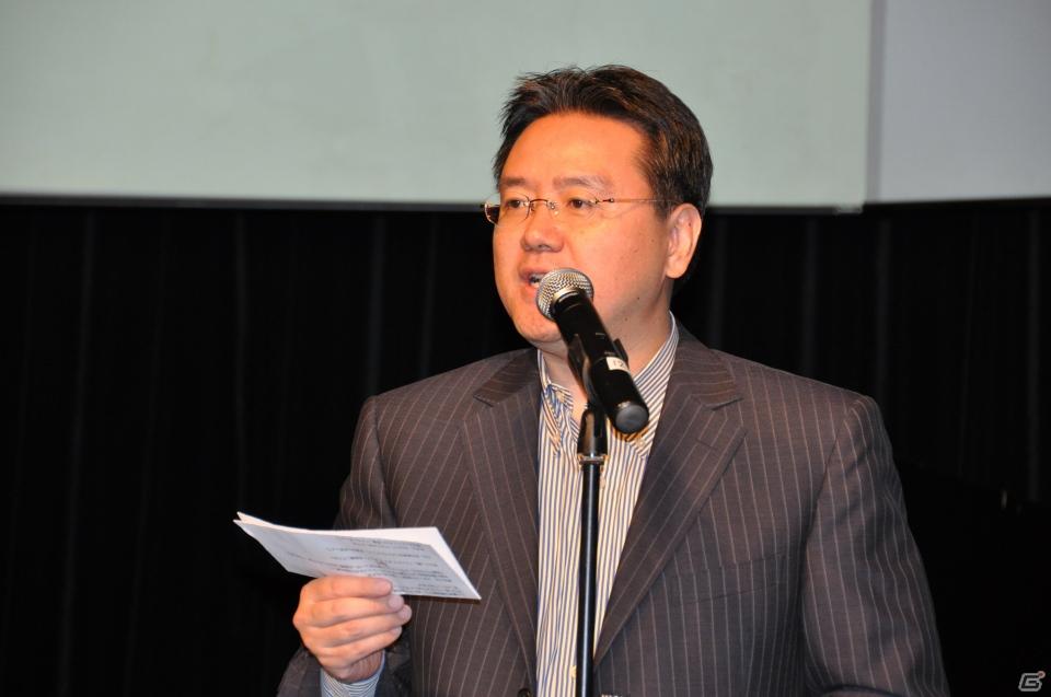 発売日は2011年9月22日に決定！須田氏・三上氏・山岡氏のトークショウにゲストとして我修院達也氏登場！PS3/Xbox 360「シャドウ オブ ザ ダムド」ジャパンプレミア開催の画像7