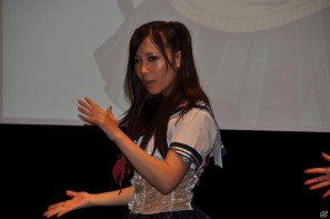PRユニット「G-FEED」が艶めかしいダンスを披露！にゅうにゅう！3DS「閃乱カグラ -少女達の真影-」「胸躍る！爆乳ハイパー発表会」アキバシアターで開催の画像138