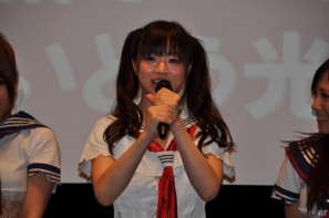 PRユニット「G-FEED」が艶めかしいダンスを披露！にゅうにゅう！3DS「閃乱カグラ -少女達の真影-」「胸躍る！爆乳ハイパー発表会」アキバシアターで開催の画像151