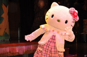 子供も大人も楽しめるオリジナルライブショーに感動「アイルー×ハローキティ ぽかぽかフェスタ in サンリオピューロランド」メディア向けに内覧会を開催の画像34