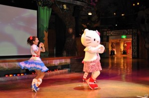 子供も大人も楽しめるオリジナルライブショーに感動「アイルー×ハローキティ ぽかぽかフェスタ in サンリオピューロランド」メディア向けに内覧会を開催の画像37