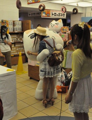 みんなに会えてうれしいニャ！「トロのおみせ 東京キャラクターストリート出張所 ～ドーナツでパニックなのニャ！～」オープン記念イベントレポートの画像5
