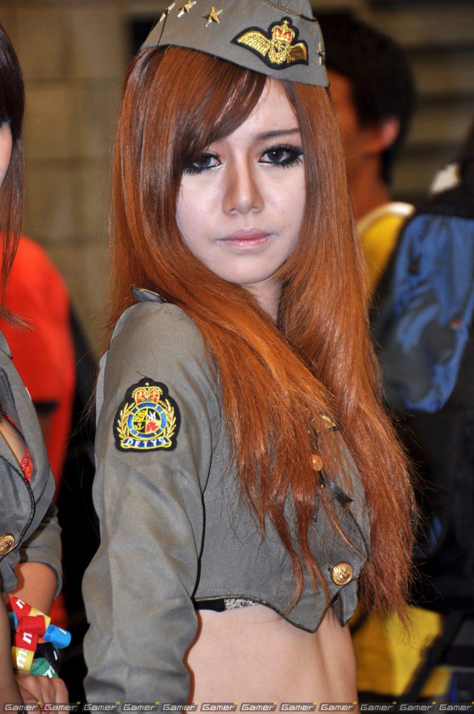 【ChinaJoy 2011】ある意味「ガールズショウ」！？正統派、お姉さん系からコスプレまでたっぷりどうぞ！写真で見るコンパニオン特集：前編の画像104