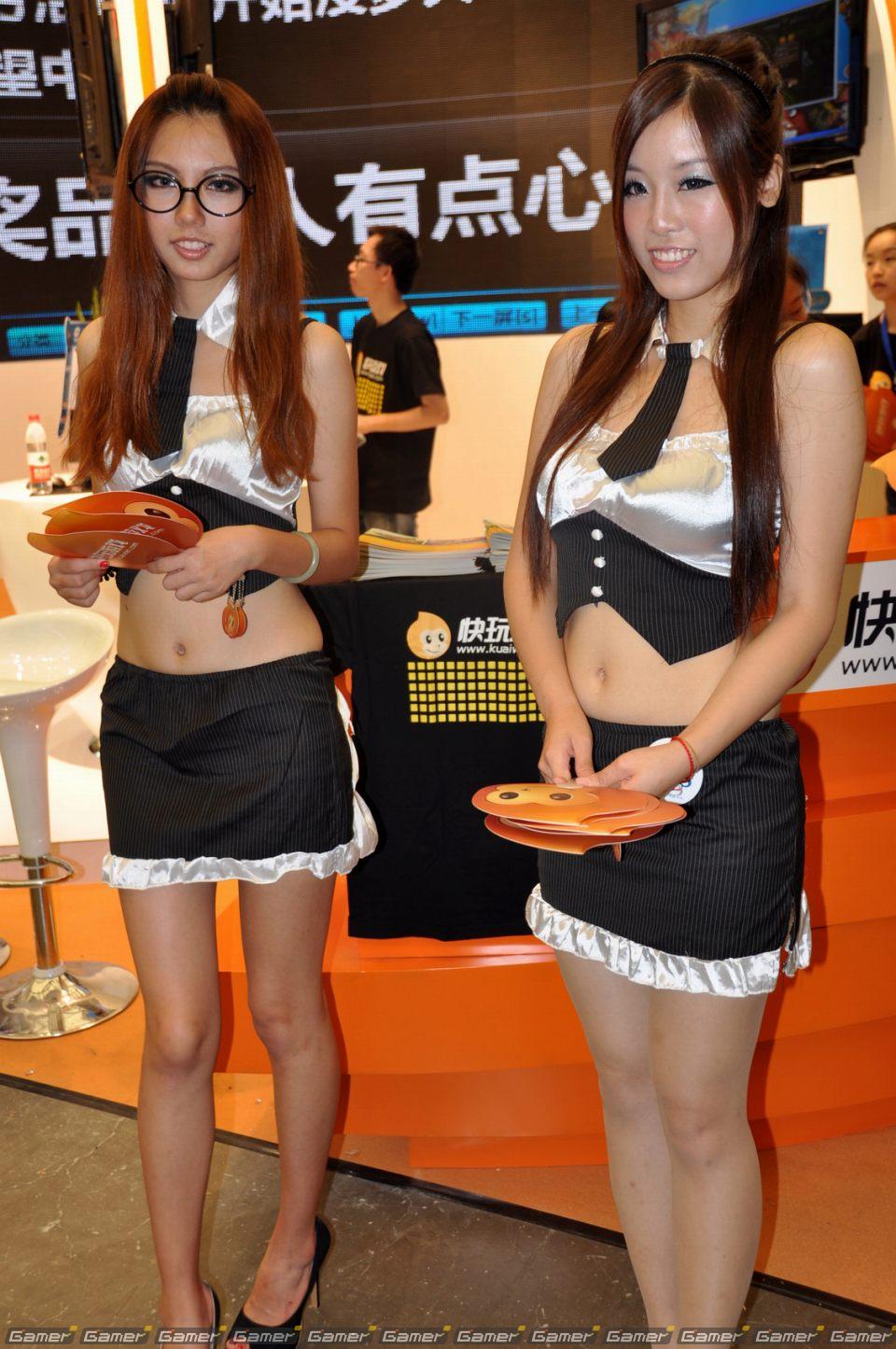 【ChinaJoy 2011】ある意味「ガールズショウ」！？正統派、お姉さん系からコスプレまでたっぷりどうぞ！写真で見るコンパニオン特集：前編の画像108