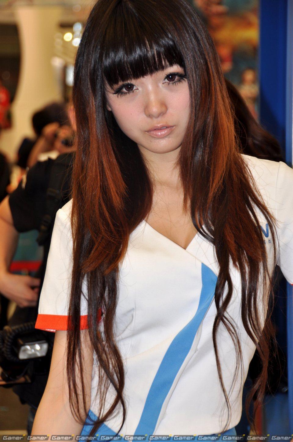 【ChinaJoy 2011】ある意味「ガールズショウ」！？正統派、お姉さん系からコスプレまでたっぷりどうぞ！写真で見るコンパニオン特集：前編の画像149