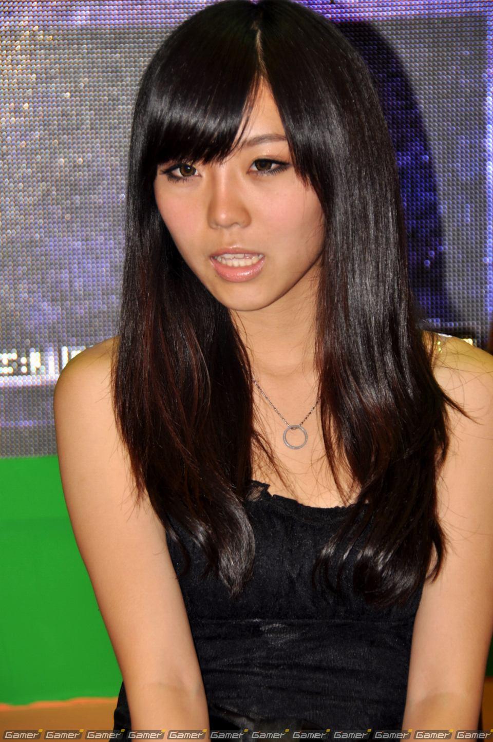 【ChinaJoy 2011】ある意味「ガールズショウ」！？正統派、お姉さん系からコスプレまでたっぷりどうぞ！写真で見るコンパニオン特集：前編の画像173