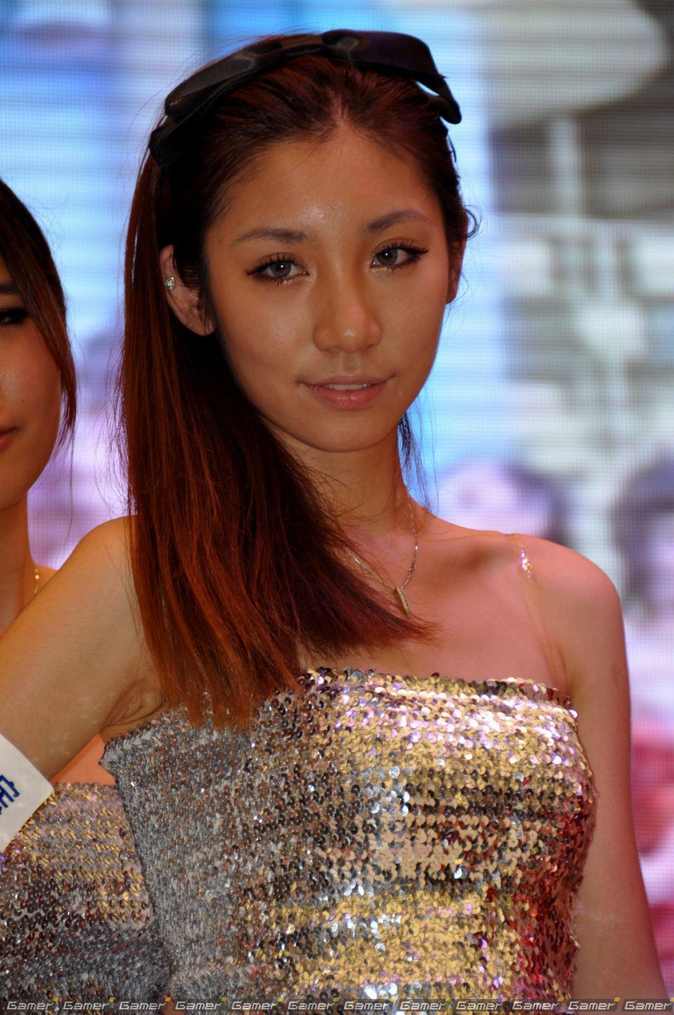 【ChinaJoy 2011】ある意味「ガールズショウ」！？正統派、お姉さん系からコスプレまでたっぷりどうぞ！写真で見るコンパニオン特集：前編の画像223
