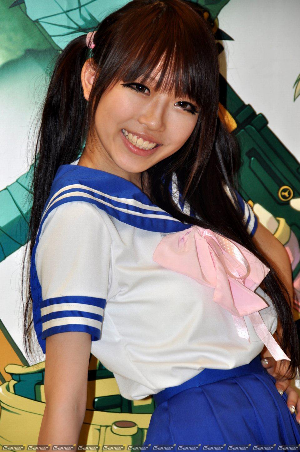 【ChinaJoy 2011】ある意味「ガールズショウ」！？正統派、お姉さん系からコスプレまでたっぷりどうぞ！写真で見るコンパニオン特集：前編の画像240