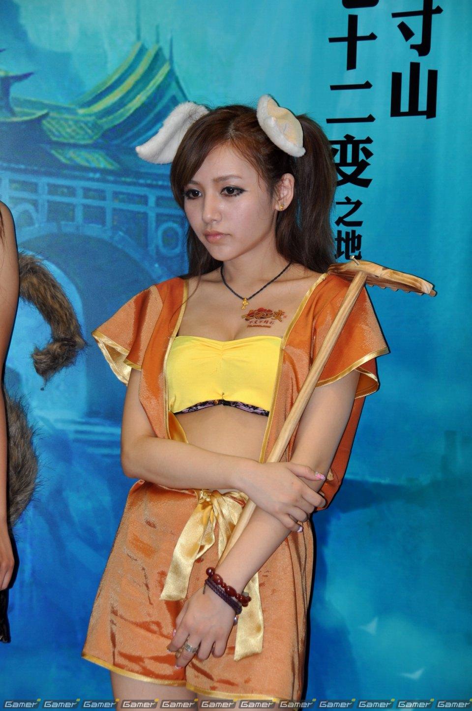 【ChinaJoy 2011】ある意味「ガールズショウ」！？正統派、お姉さん系からコスプレまでたっぷりどうぞ！写真で見るコンパニオン特集：前編の画像245