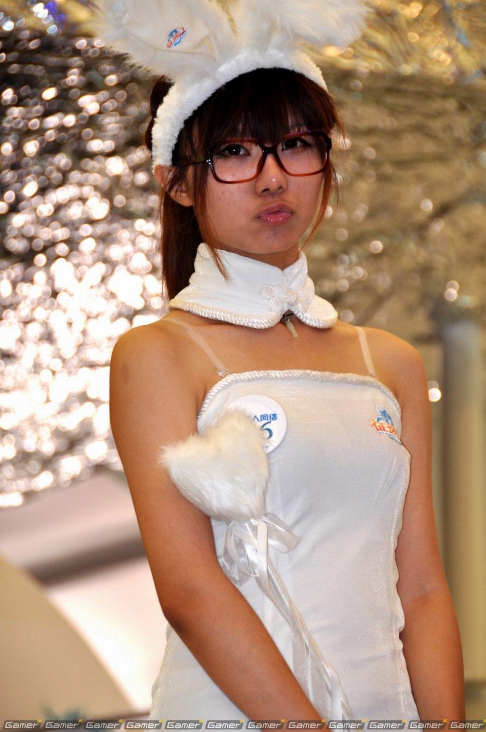 【ChinaJoy 2011】ある意味「ガールズショウ」！？正統派、お姉さん系からコスプレまでたっぷりどうぞ！写真で見るコンパニオン特集：前編の画像8