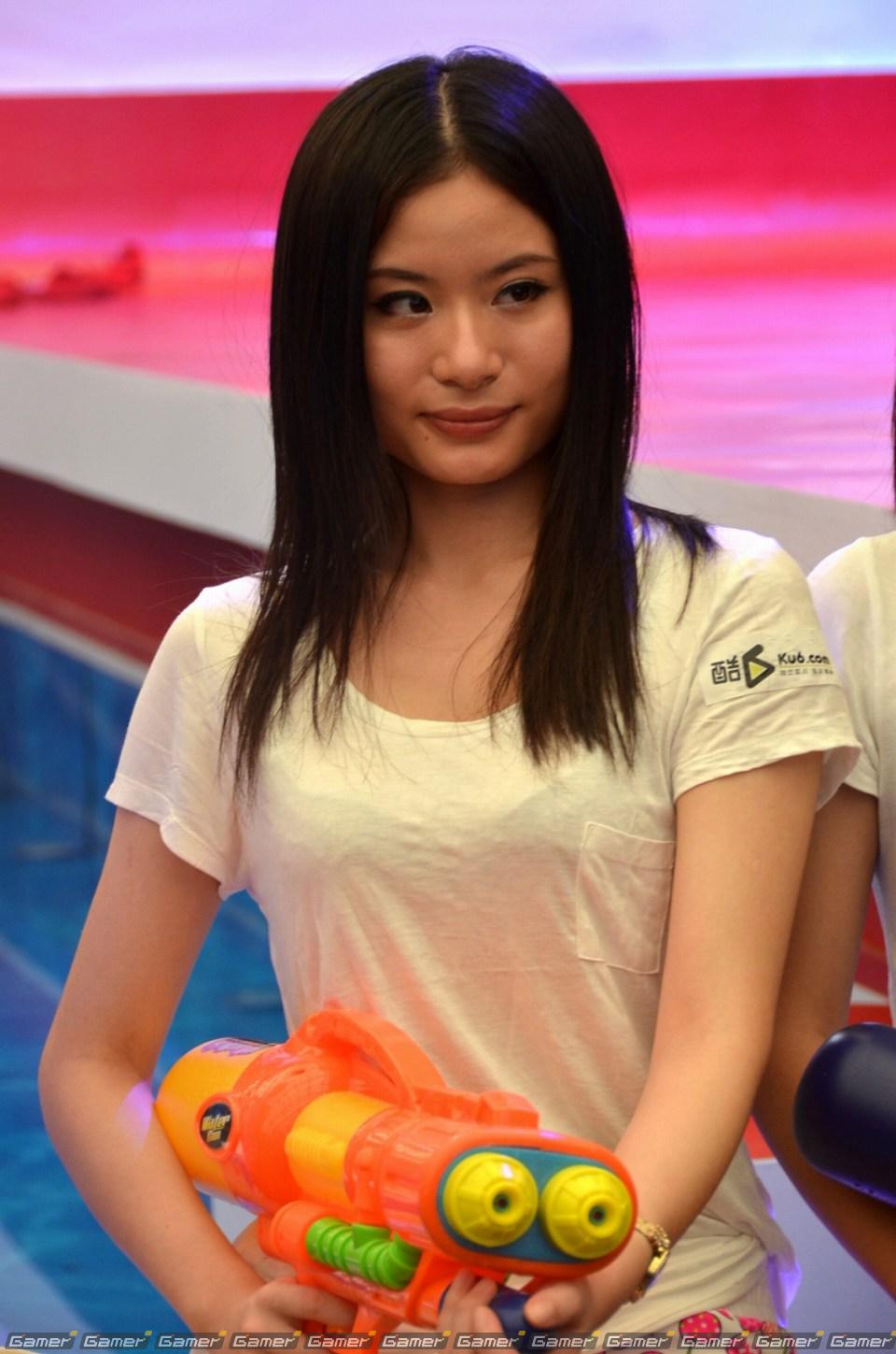 【ChinaJoy 2011】ダンスや寸劇もレベルが高い！現地のカメラマンも汗ダクで追いかける！写真で見るコンパニオン特集：後編の画像189