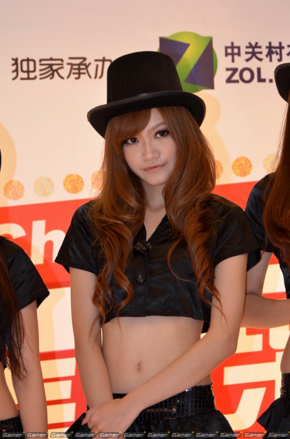 【ChinaJoy 2011】ダンスや寸劇もレベルが高い！現地のカメラマンも汗ダクで追いかける！写真で見るコンパニオン特集：後編の画像19
