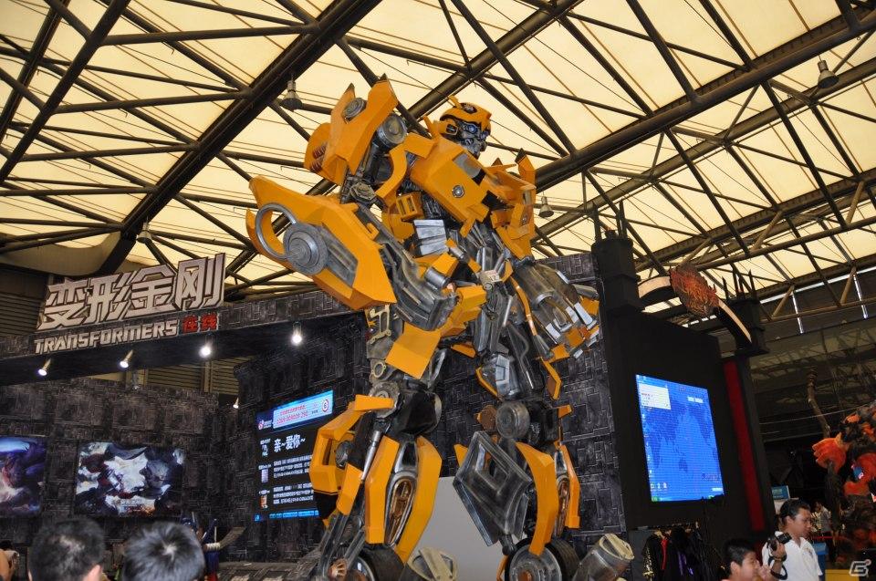 【ChinaJoy 2011】写真で見る！熱気ムンムンの会場内フォトギャラリー＆舞台裏が垣間見える？おもしろ画像もちょっぴり紹介の画像10