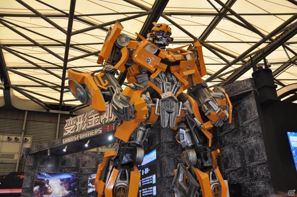 【ChinaJoy 2011】写真で見る！熱気ムンムンの会場内フォトギャラリー＆舞台裏が垣間見える？おもしろ画像もちょっぴり紹介の画像12