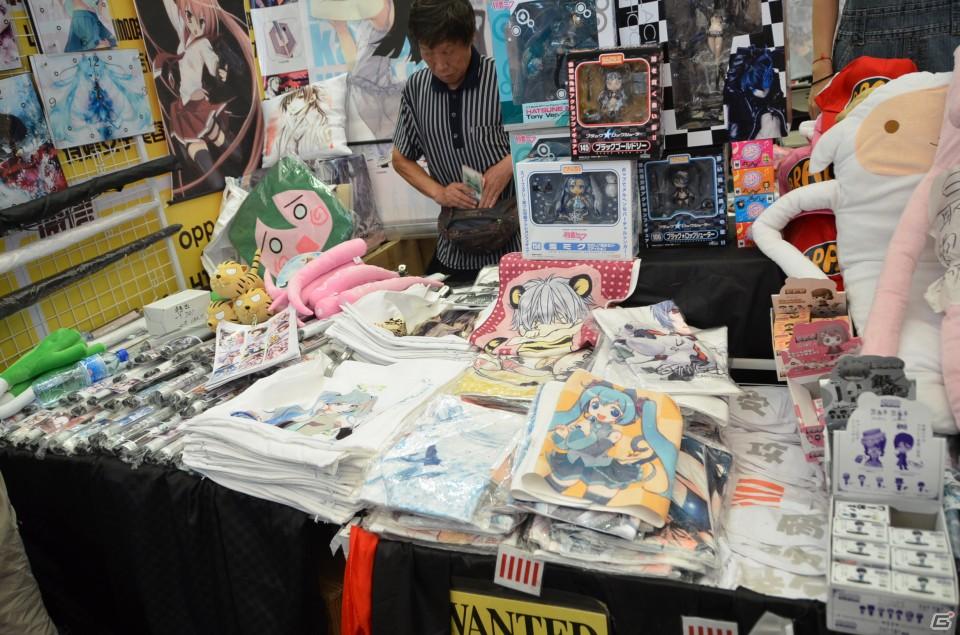 【ChinaJoy 2011】写真で見る！熱気ムンムンの会場内フォトギャラリー＆舞台裏が垣間見える？おもしろ画像もちょっぴり紹介の画像192