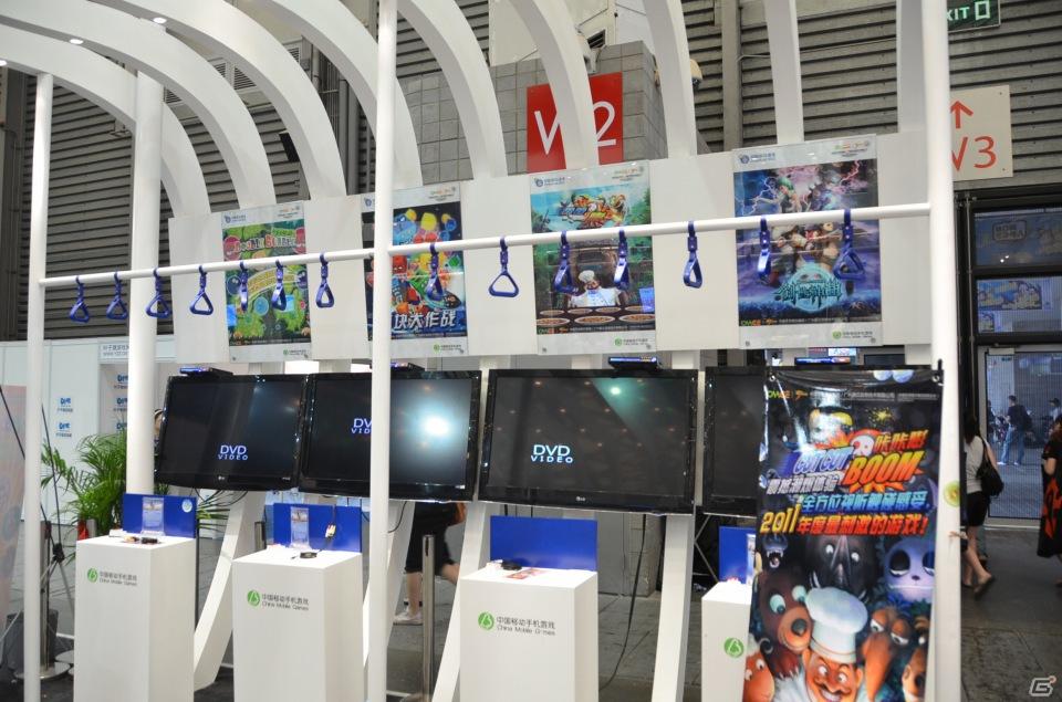 【ChinaJoy 2011】写真で見る！熱気ムンムンの会場内フォトギャラリー＆舞台裏が垣間見える？おもしろ画像もちょっぴり紹介の画像215